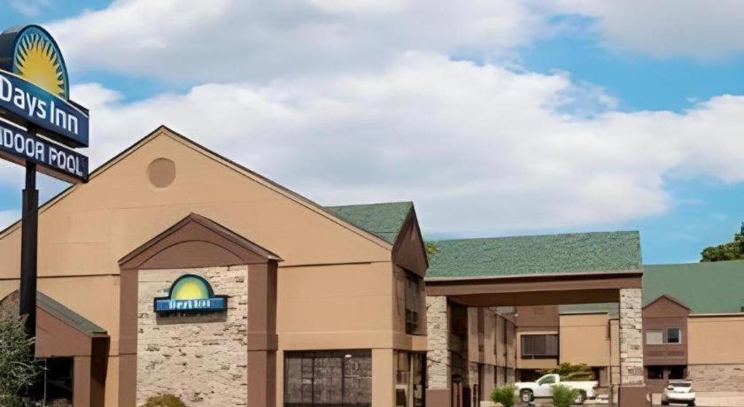 Days Inn Springfield South Kültér fotó